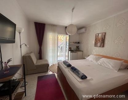 Appartamenti Vujinovic, , alloggi privati a Igalo, Montenegro - IMG-20230711-WA0015
